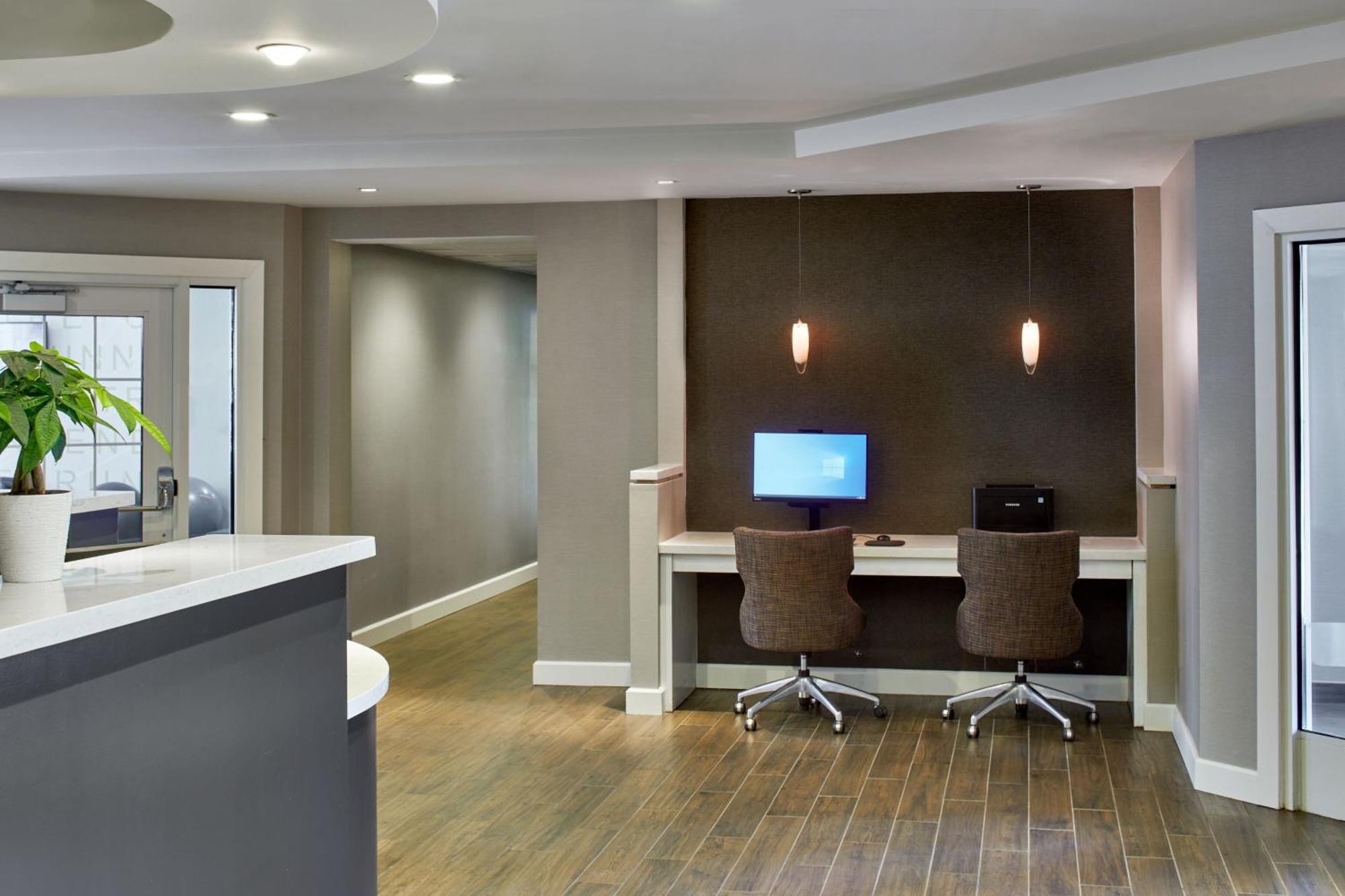 Residence Inn By Marriott Rochester West Greece Bagian luar foto