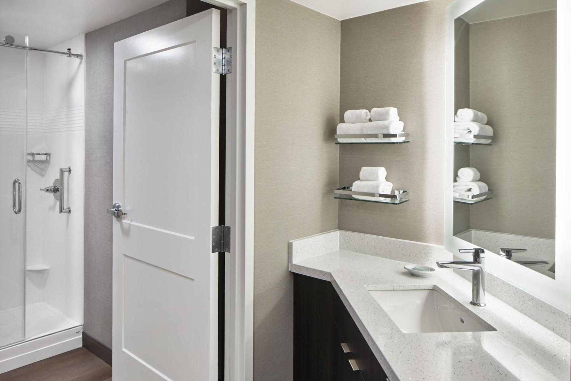 Residence Inn By Marriott Rochester West Greece Bagian luar foto