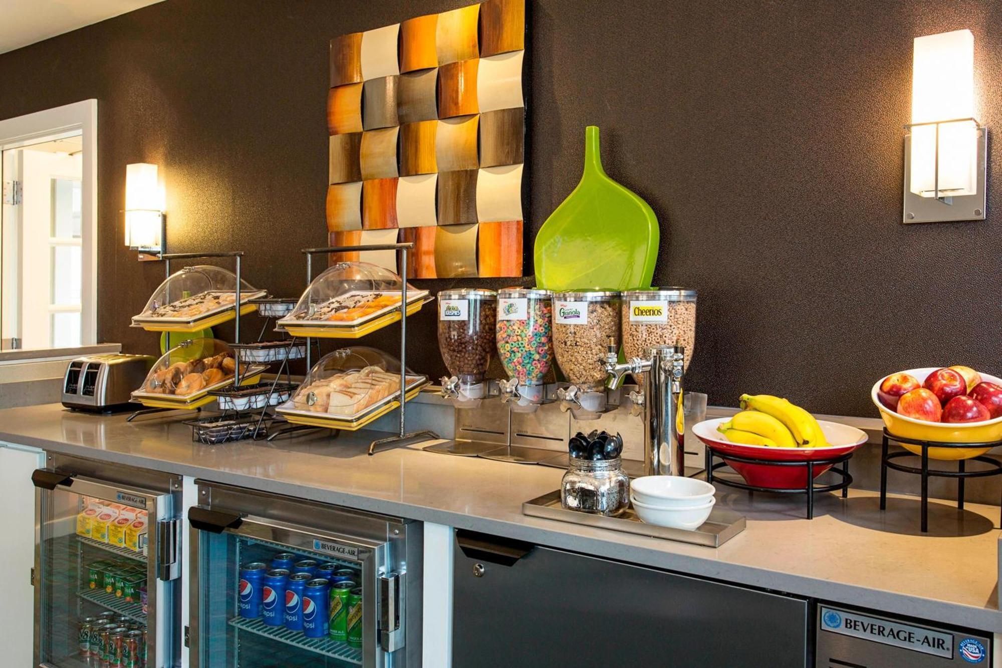 Residence Inn By Marriott Rochester West Greece Bagian luar foto