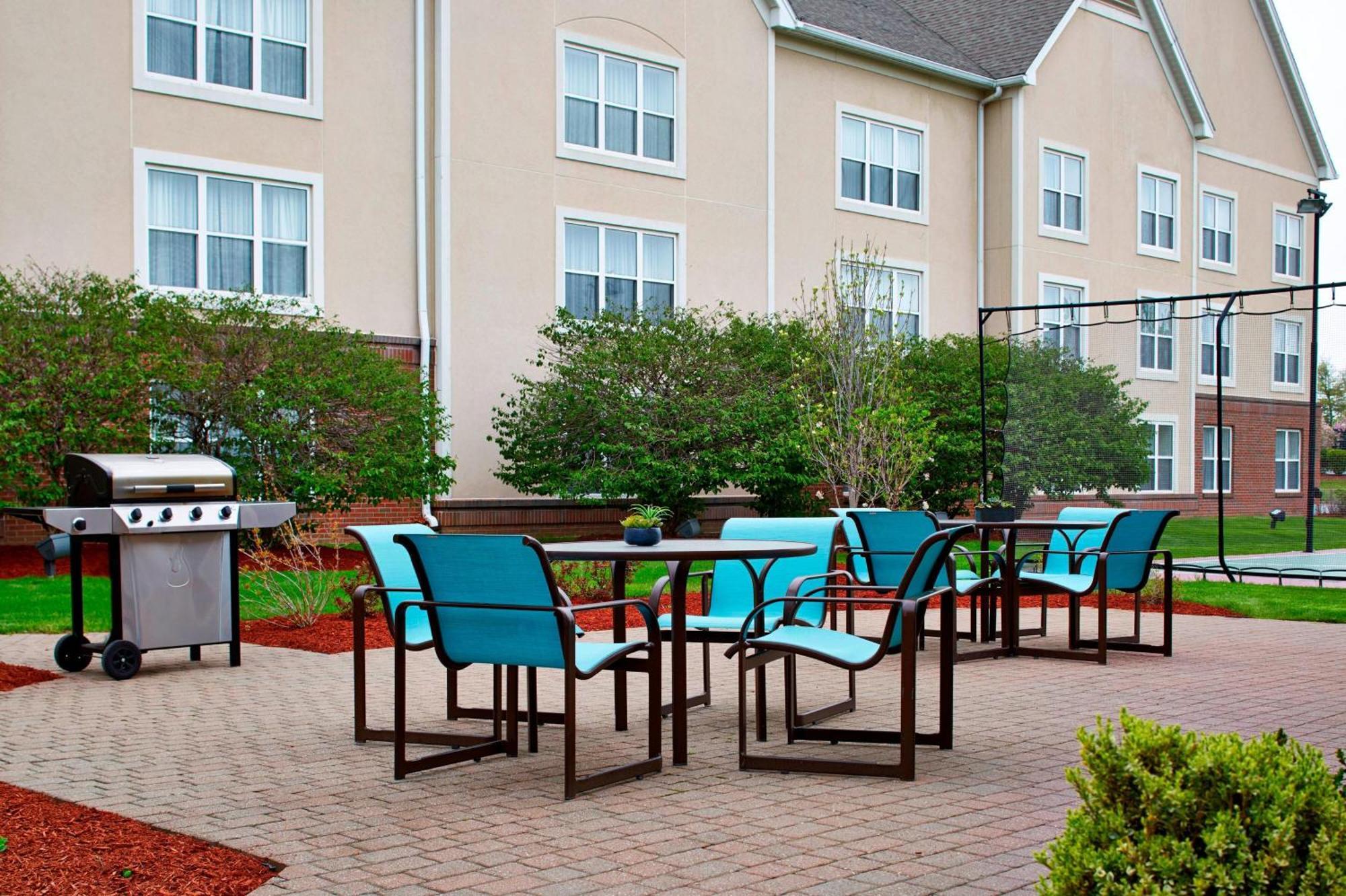 Residence Inn By Marriott Rochester West Greece Bagian luar foto